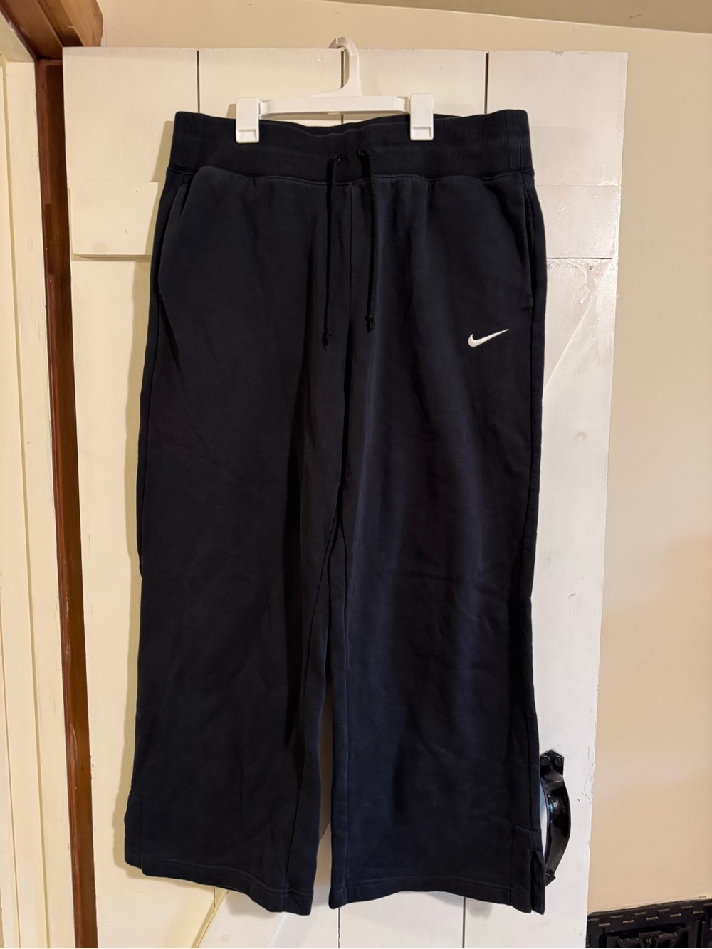 Nike Women's High-Waisted Wide-Leg Sweatpants